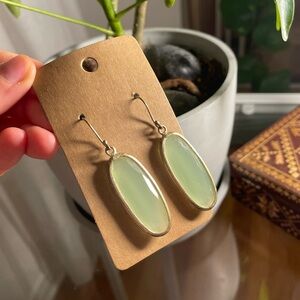 Elegant Green and Gold Oval Earrings
